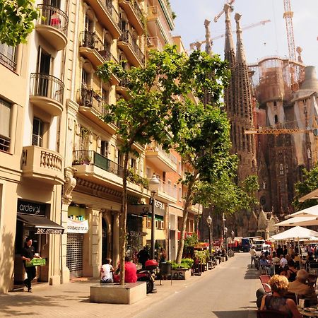 Gaudi Sagrada Familia Appartement Barcelona Buitenkant foto