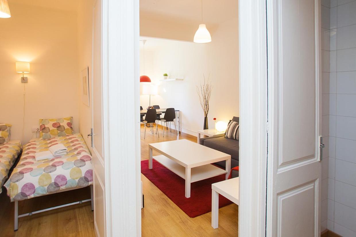 Gaudi Sagrada Familia Appartement Barcelona Buitenkant foto