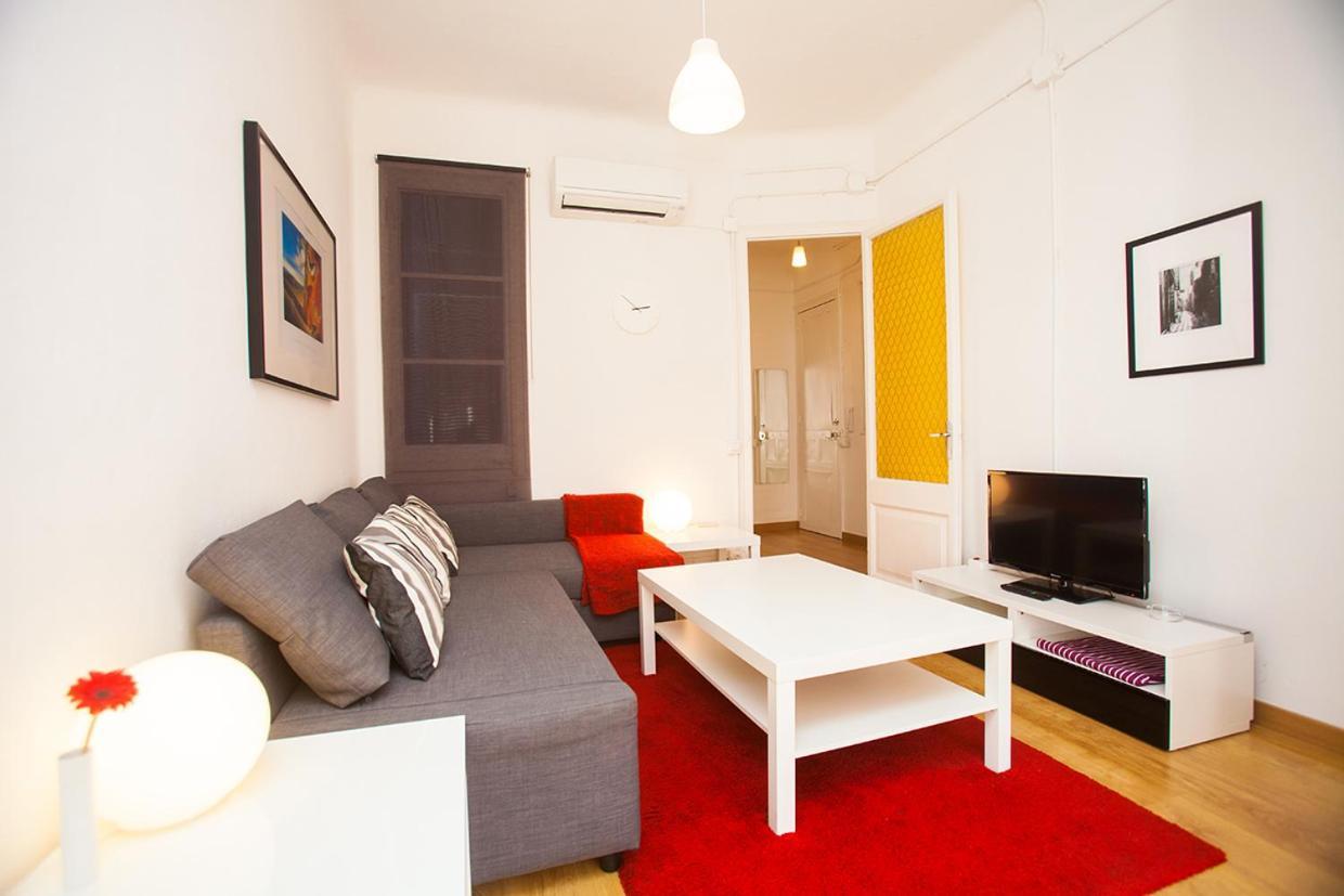 Gaudi Sagrada Familia Appartement Barcelona Buitenkant foto