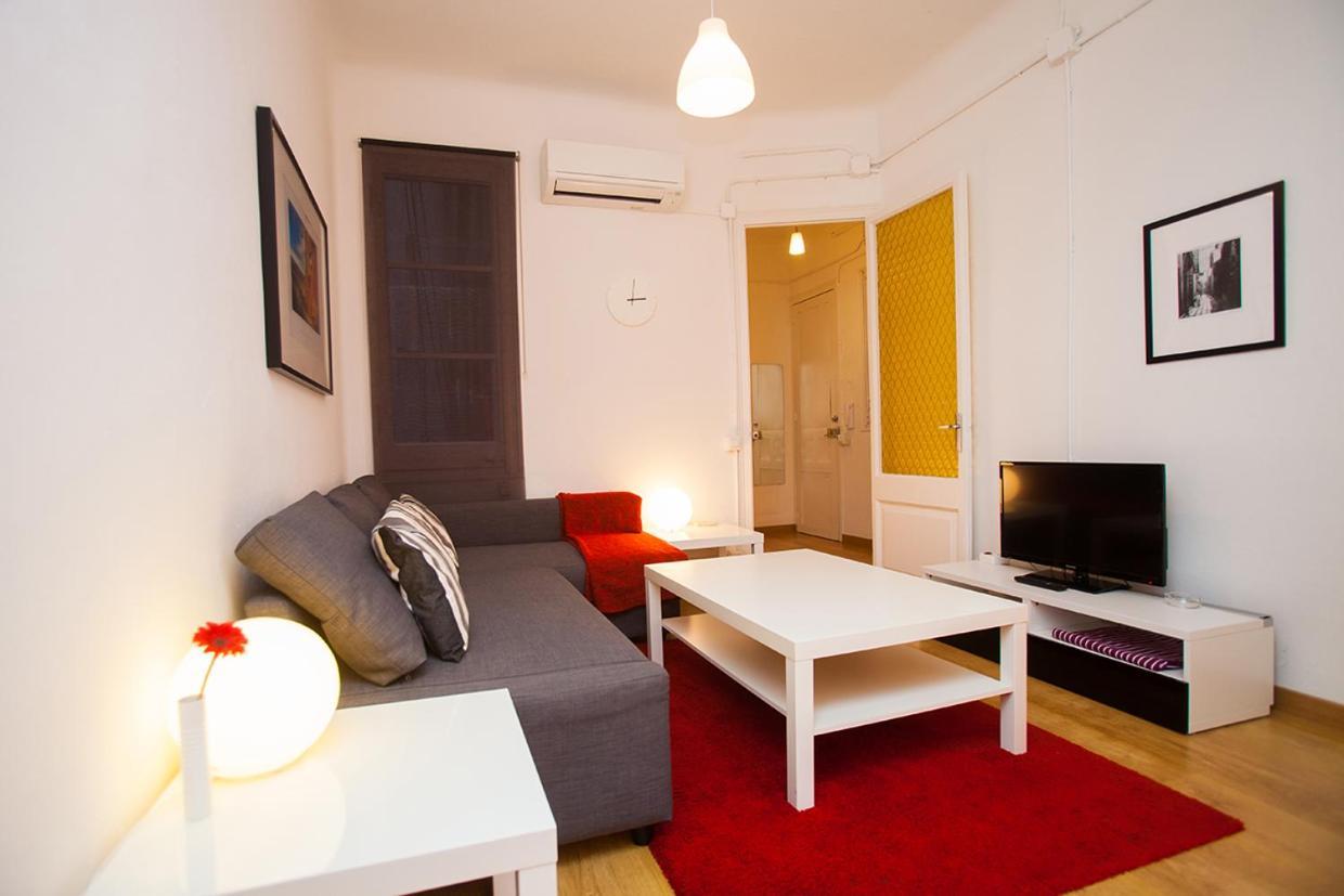 Gaudi Sagrada Familia Appartement Barcelona Buitenkant foto