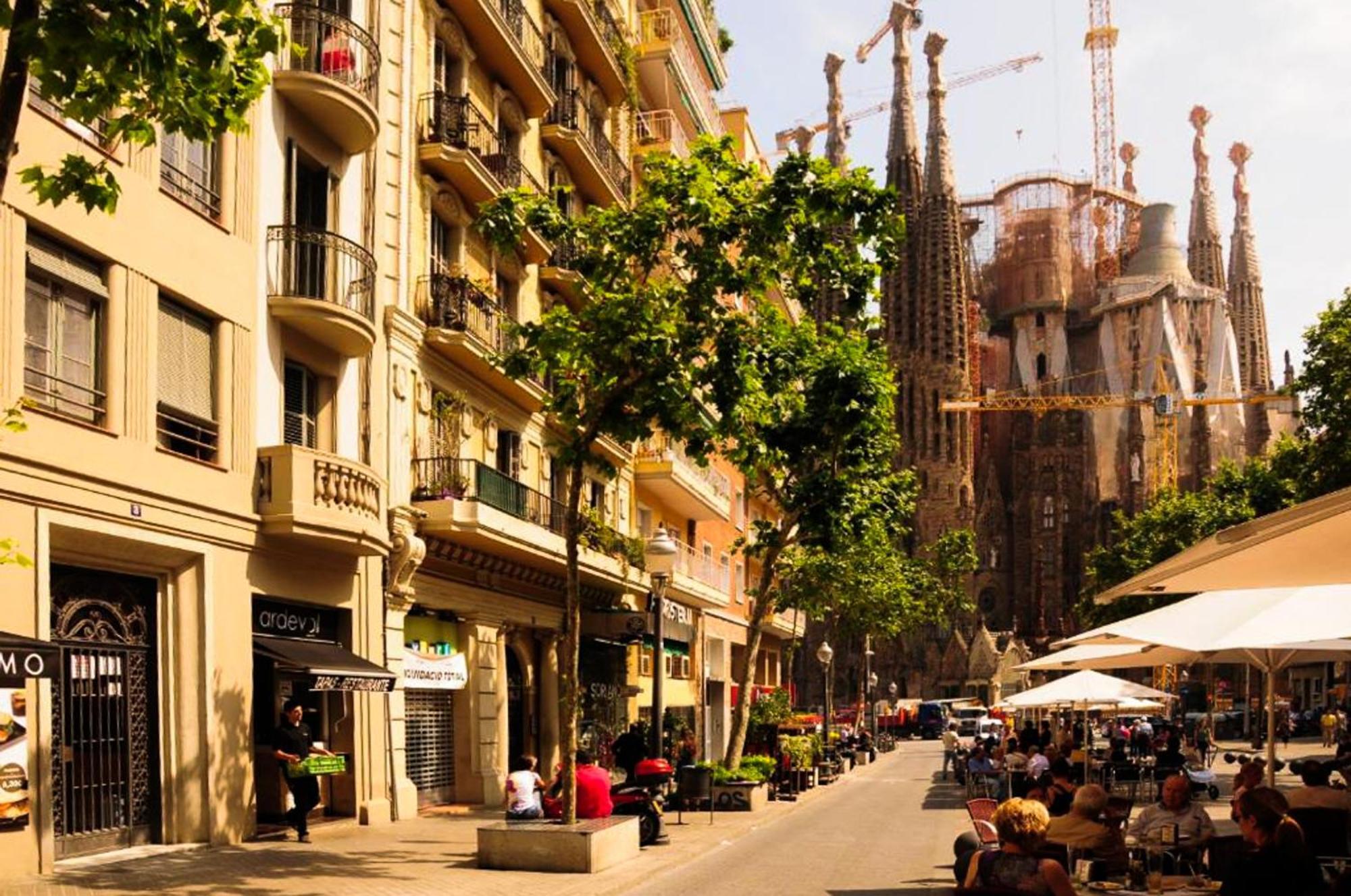 Gaudi Sagrada Familia Appartement Barcelona Buitenkant foto